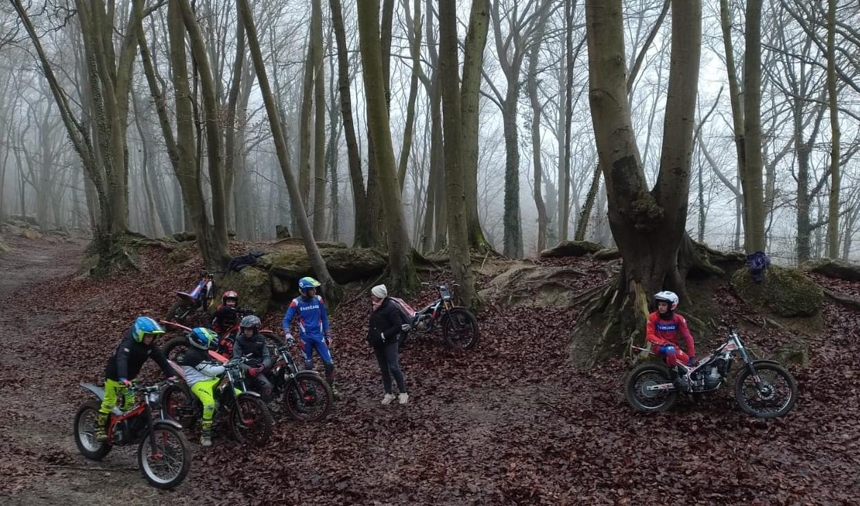 Samedi 11 1 25 jeunes au terrain
